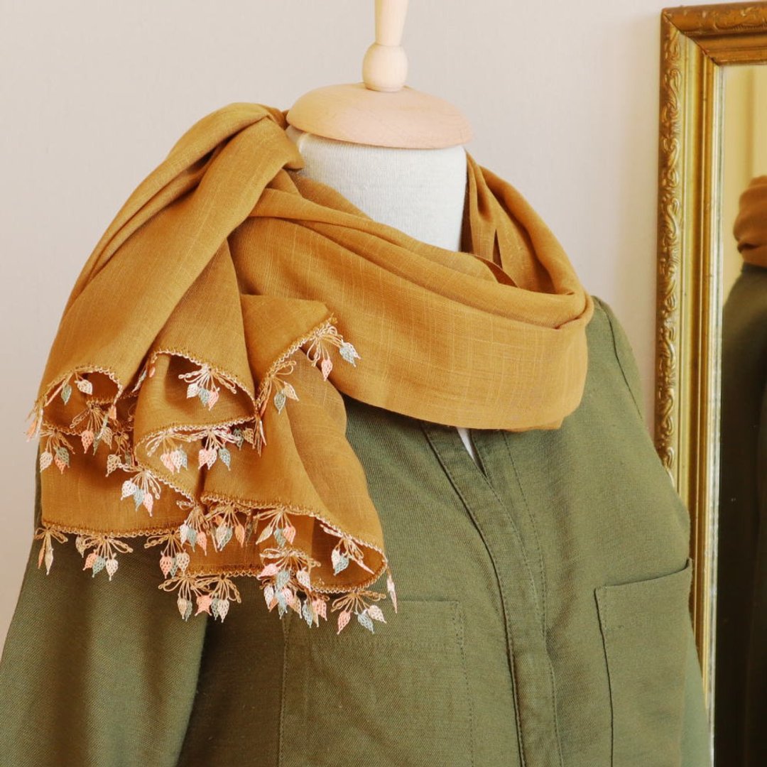 PREMIUM OYA lace Large size cotton shawl  - LEAF - Camel - 丝巾 - 其他人造纤维 咖啡色