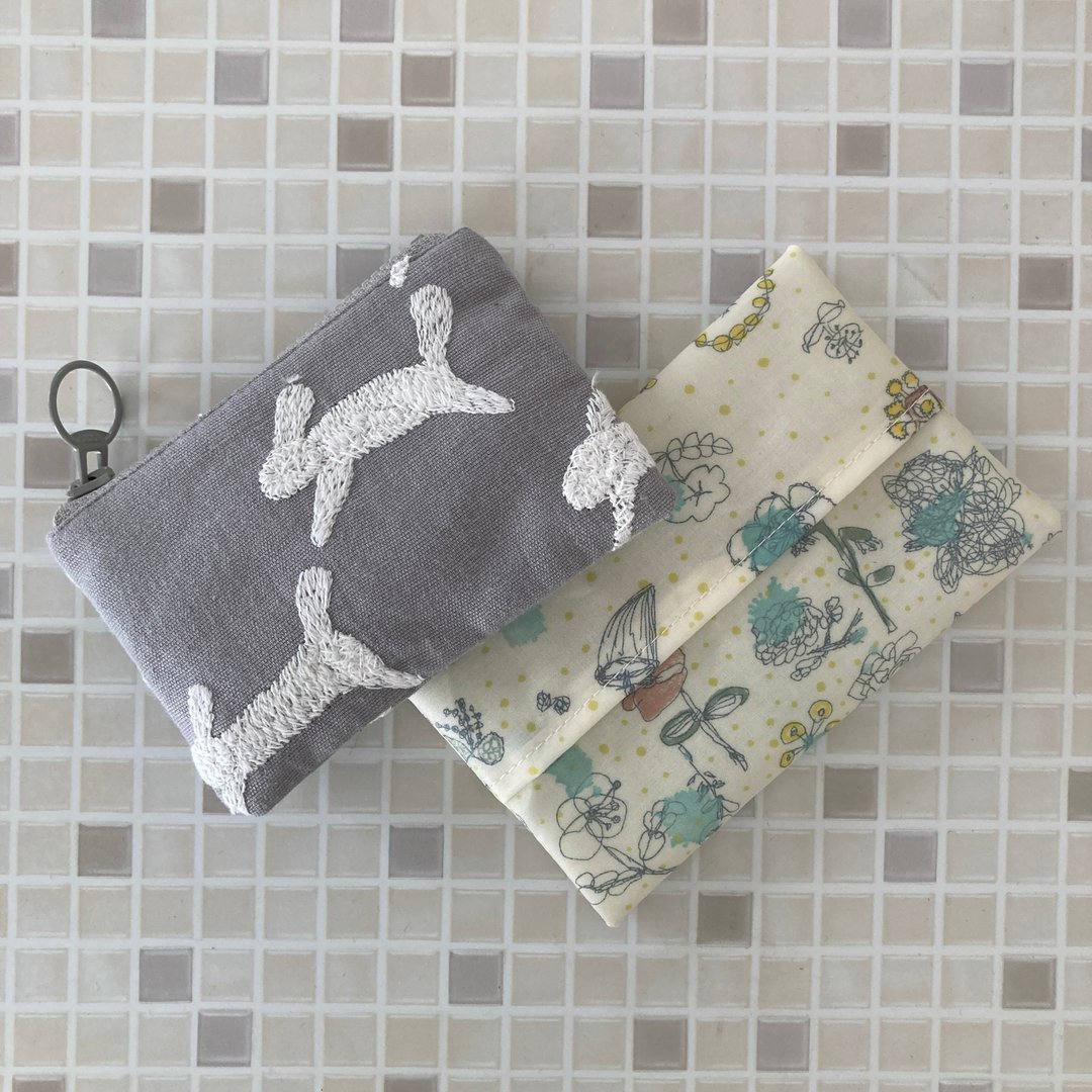 Mini Pouch Pocket Tissue Box Handmade Gift Exchange Boxed - 化妆包/杂物包 - 其他材质 多色