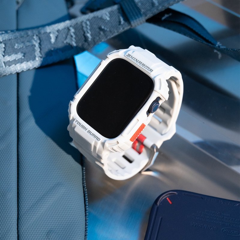 SKINARMA 日本东京 Mecha Apple Watch 一体成形表带 - 表带 - 其他材质 多色