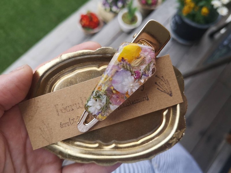 The remaining one. Limited to 1 piece. Handmade hair clip - 发饰 - 植物．花 多色