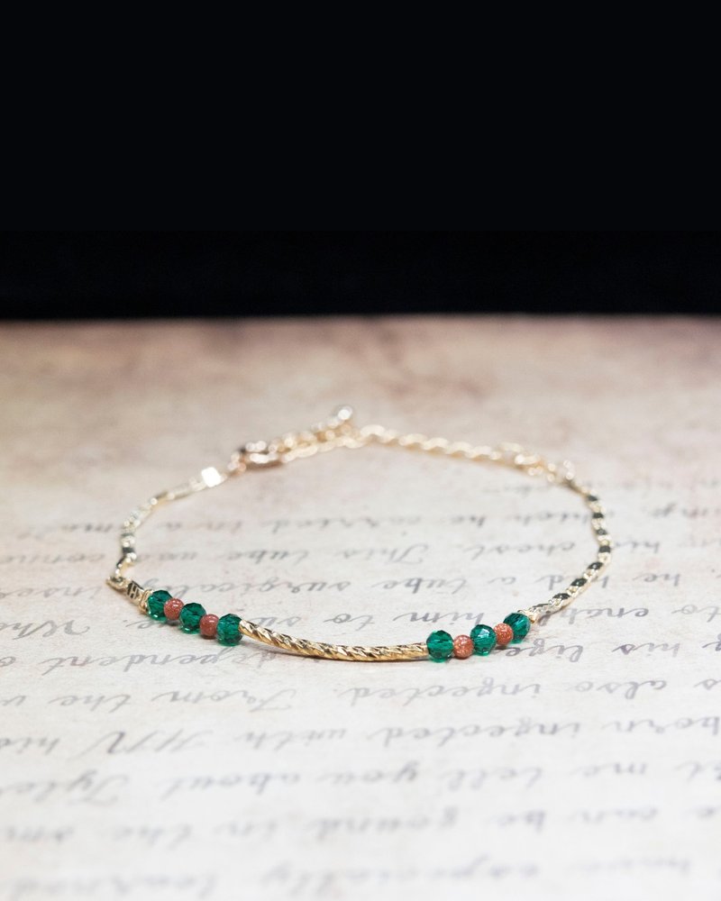 【静谧之光/Light of Serenity】释放紧张情绪绿尖晶水晶手链 - 手链/手环 - 水晶 