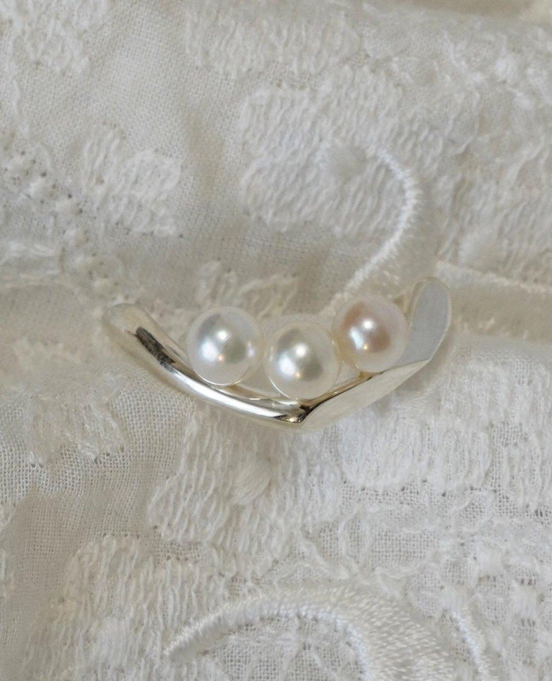 SV Akoya nuance Ring 阿古屋珍珠微光戒指 - 戒指 - 其他金属 银色