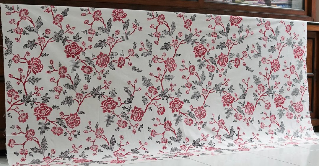 印尼蜡染 Batik 布 - 玫瑰藤蔓 - 其他 - 棉 红色