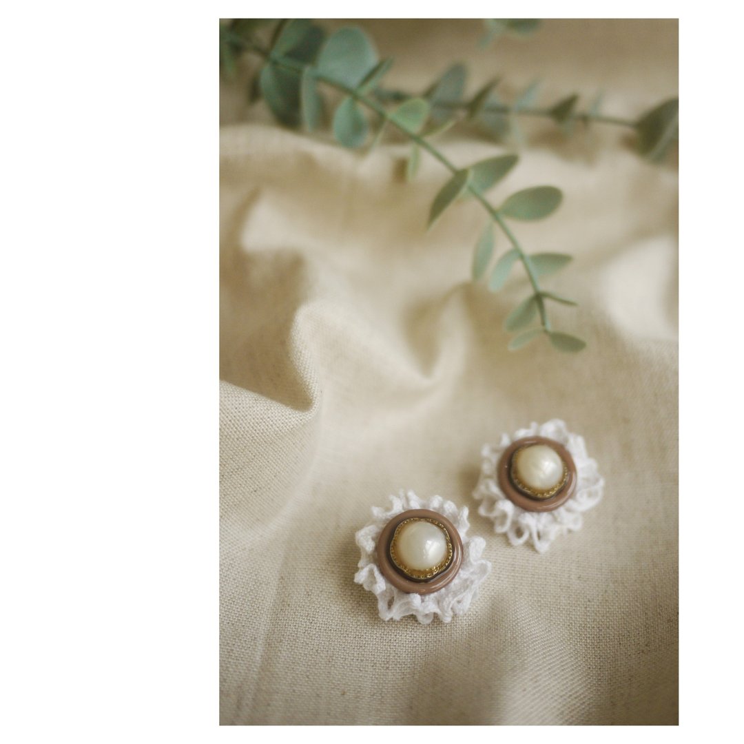 旧雨 | 复古耳饰 | 手工缝制 | 夹式耳环 | clip-on earrings - 耳环/耳夹 - 其他材质 白色