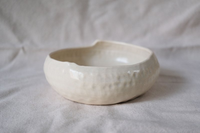 暖米色 - 手捏浅碗、盘 - 碗 - 瓷 