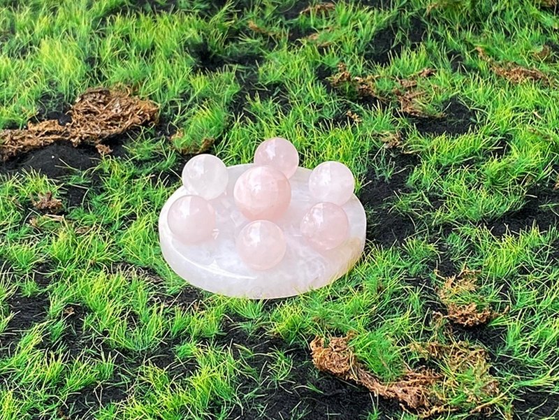 天然粉晶七星阵 粉晶球 旺爱情 旺事业 旺人缘 风水 办公室摆件 - 摆饰 - 水晶 粉红色