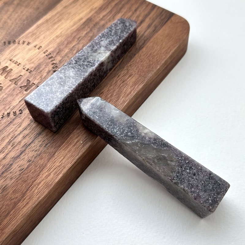 【原石|情绪平衡】紫锂云母丁香水晶柱 办公室家中 疗愈摆设 运气 - 摆饰 - 水晶 紫色