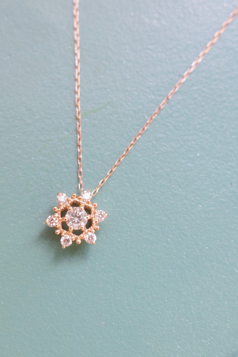 【雪花】日系轻奢饰品 10K金 18K金 雪花 蓝宝石 诞生石 钻石颈链 - 项链 - 贵金属 金色