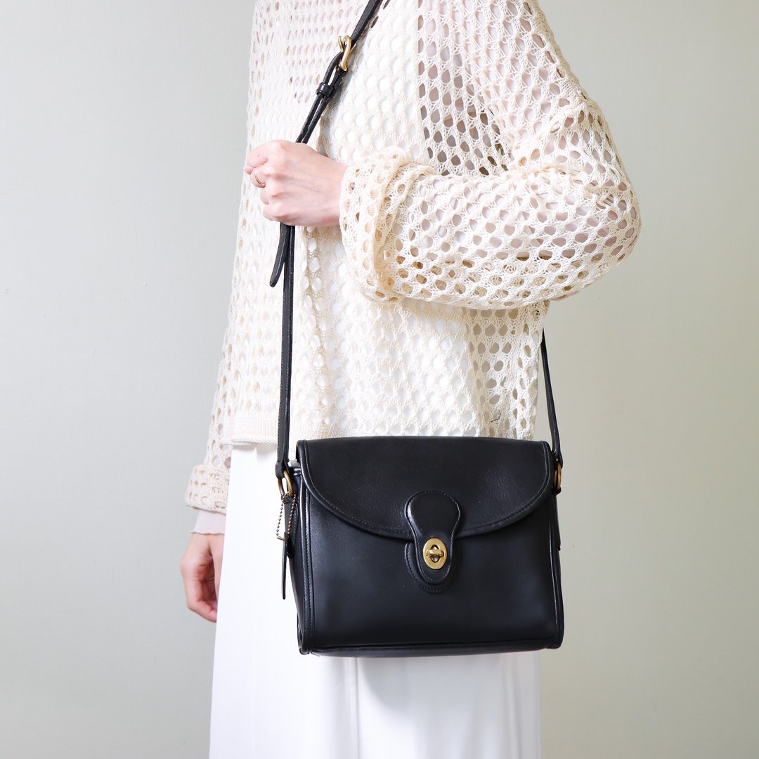 Vintage Coach 黑色简约方型侧背包 - 侧背包/斜挎包 - 真皮 黑色