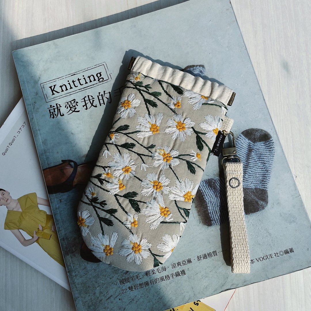 #小雏菊系列(弹簧口金眼镜包)眼镜包/眼镜袋/弹簧口金/眼 - 眼镜/眼镜框 - 棉 多色