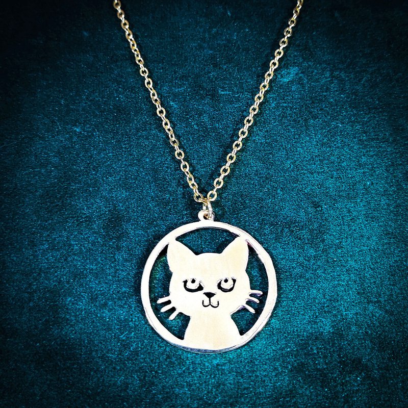 圆形猫咪坠饰 : Amore Accessories - 项链 - 铜/黄铜 银色