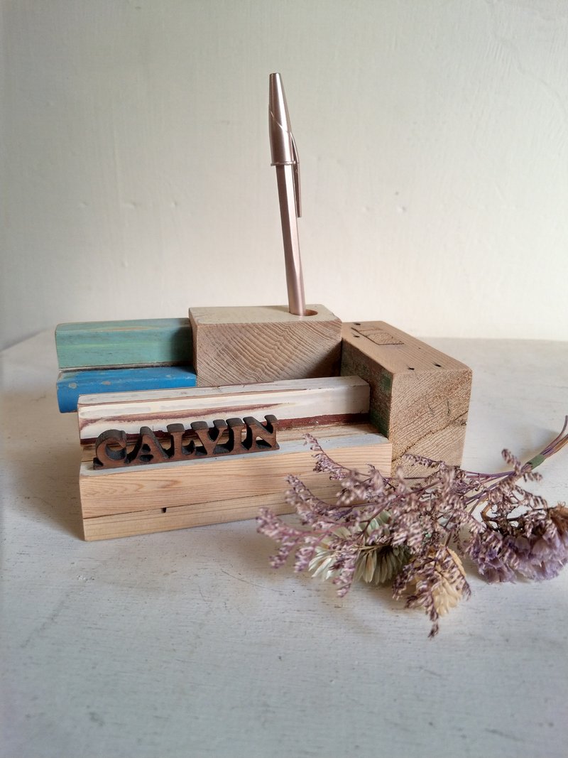 C.L Studio 【现代简约-几何风格木制手机架/名片座】N165 - 名片架/名片座 - 木头 咖啡色