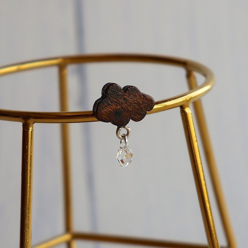 手工原木耳环 云 坠吊耳环 单只 礼物订制 - 耳环/耳夹 - 木头 咖啡色