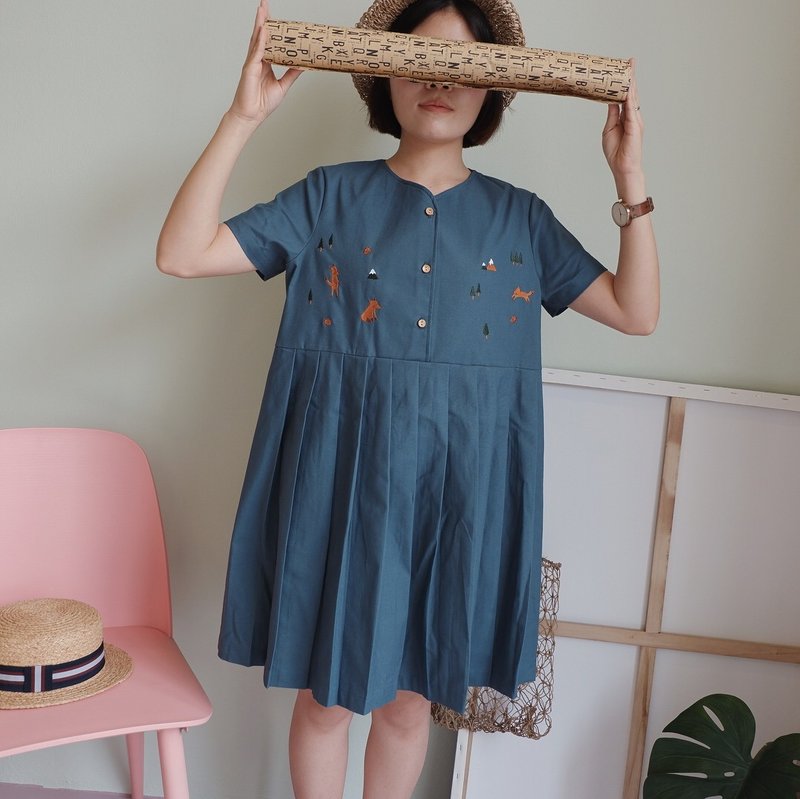 MuMu Dress (Fox Theme) : Dark Sky - 洋装/连衣裙 - 棉．麻 蓝色
