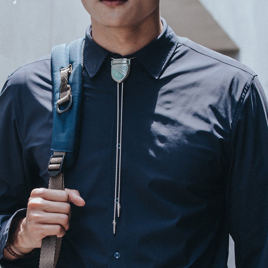 潮色时尚系列 多色 保罗领带 Bolo Tie 皮革项链 皮绳领带 长项链 - 领带/领带夹 - 人造皮革 银色