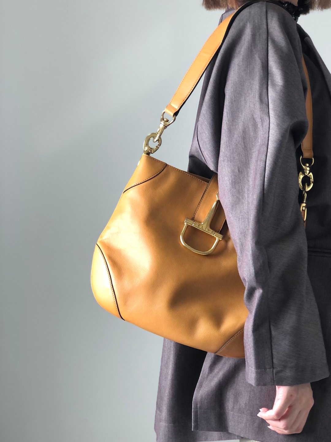 【 日本直送 名牌中古包 】CELINE  સリーヌ 肩背包 棕色 马衔扣 皮革 vintage 古着 2mzesg - 侧背包/斜挎包 - 真皮 咖啡色