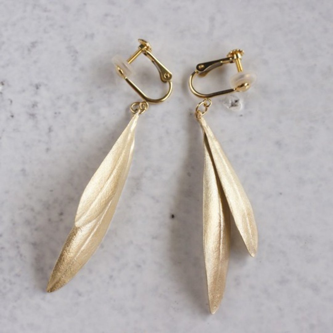 Olive leaves earrings [EP048K10] - 耳环/耳夹 - 其他金属 