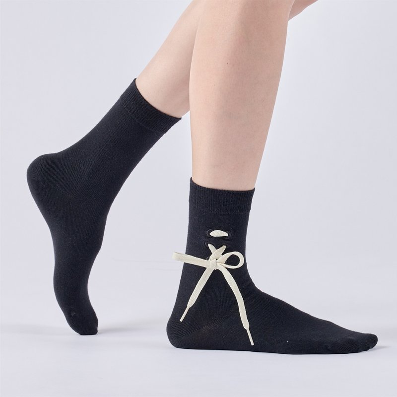 脚上绑鞋带 中筒袜 - 黑(F) - 袜子 - 棉．麻 黑色