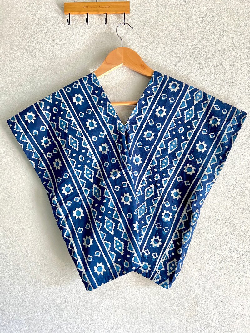 Karen crop top (V-neck) Cotton - 女装上衣 - 棉．麻 