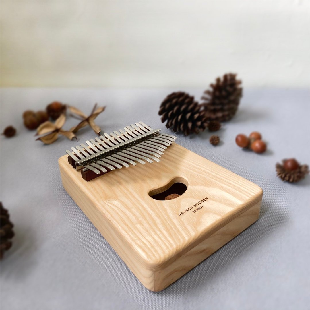 17音实木音箱 拇指琴 美洲栓木 萌牙卡林巴 Kalimba 限时优惠 - 吉他/乐器 - 木头 白色