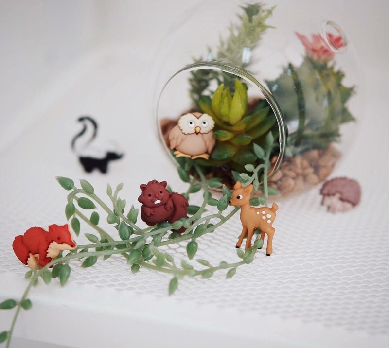 Special Option : Decorated by plastic buttons(DIY Stuff) - 其他 - 塑料 多色