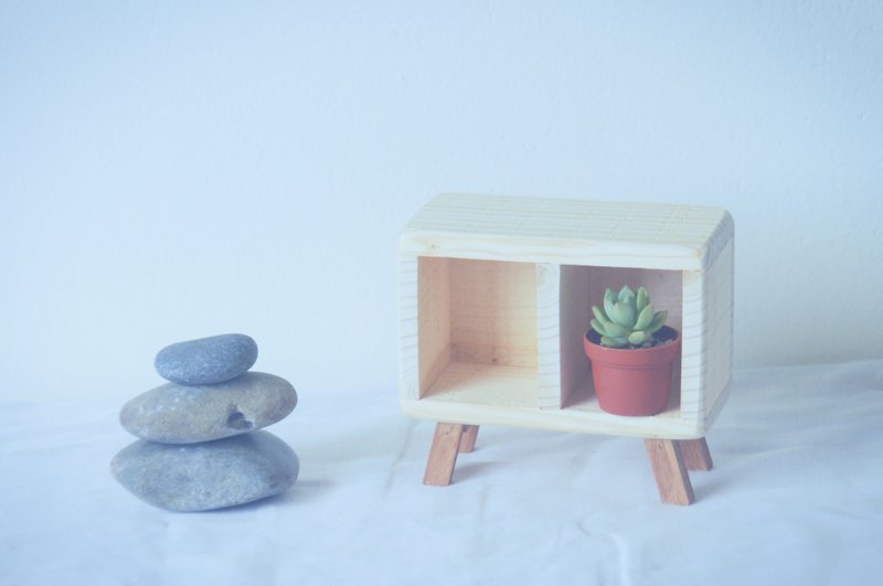 【电视柜】公仔摆饰柜 含一多肉植物 - 植栽/盆栽 - 木头 卡其色