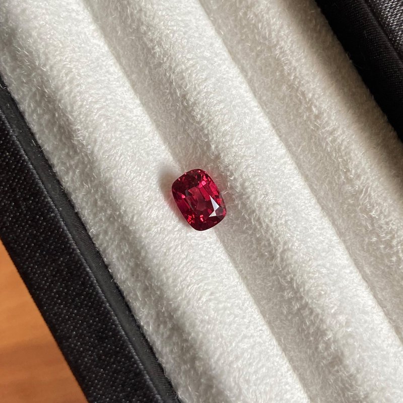 【裸石】尖晶石 Spinel 1.27ct LSP34 附证书 - 项链 - 宝石 红色