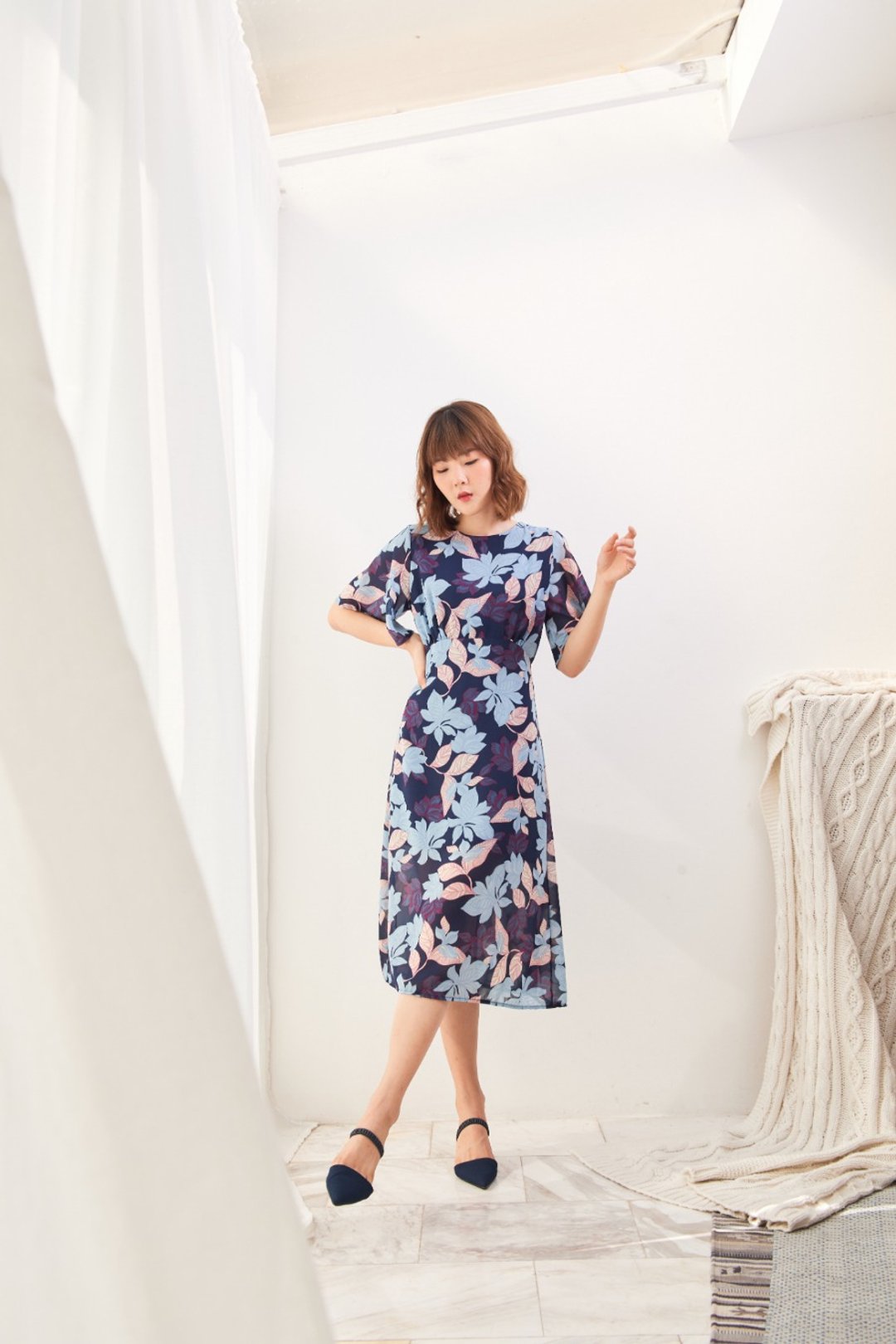 Weekly midi dress (Blue garden) - 洋装/连衣裙 - 聚酯纤维 蓝色