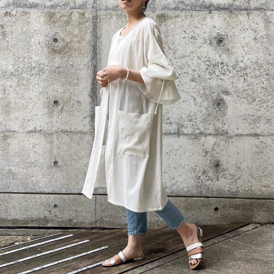 Cotton 100 Very light balloon sleeve spring coat - 女装休闲/机能外套 - 棉 白色