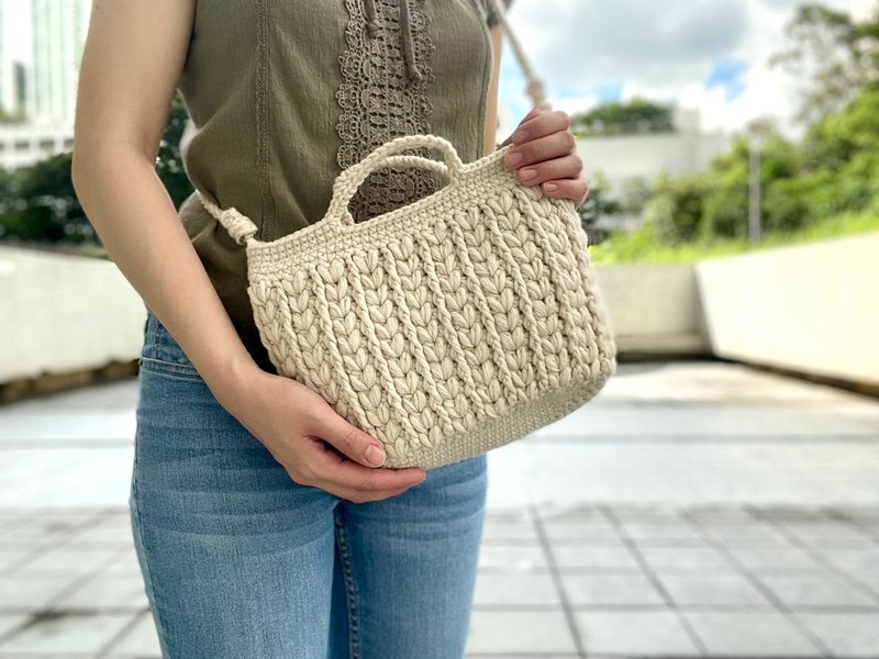 粗棉线编织立体心心手挽斜背两用包 - 侧背包/斜挎包 - 棉．麻 白色