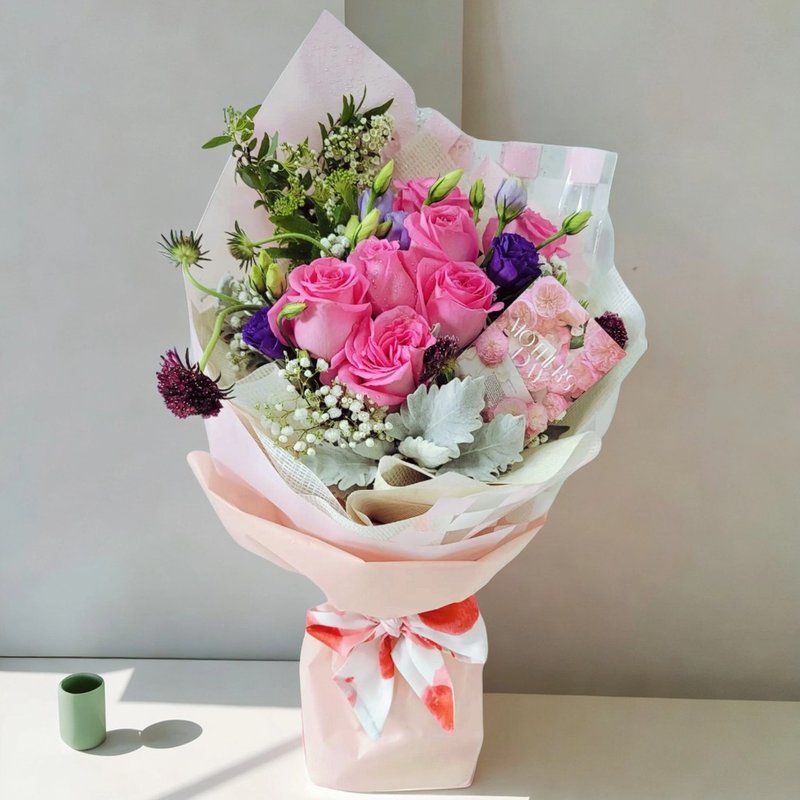 鲜花花束 (粉玫瑰9支、满天星、桔梗、虫虫草、小绣球、银叶菊) - 植栽/盆栽 - 植物．花 