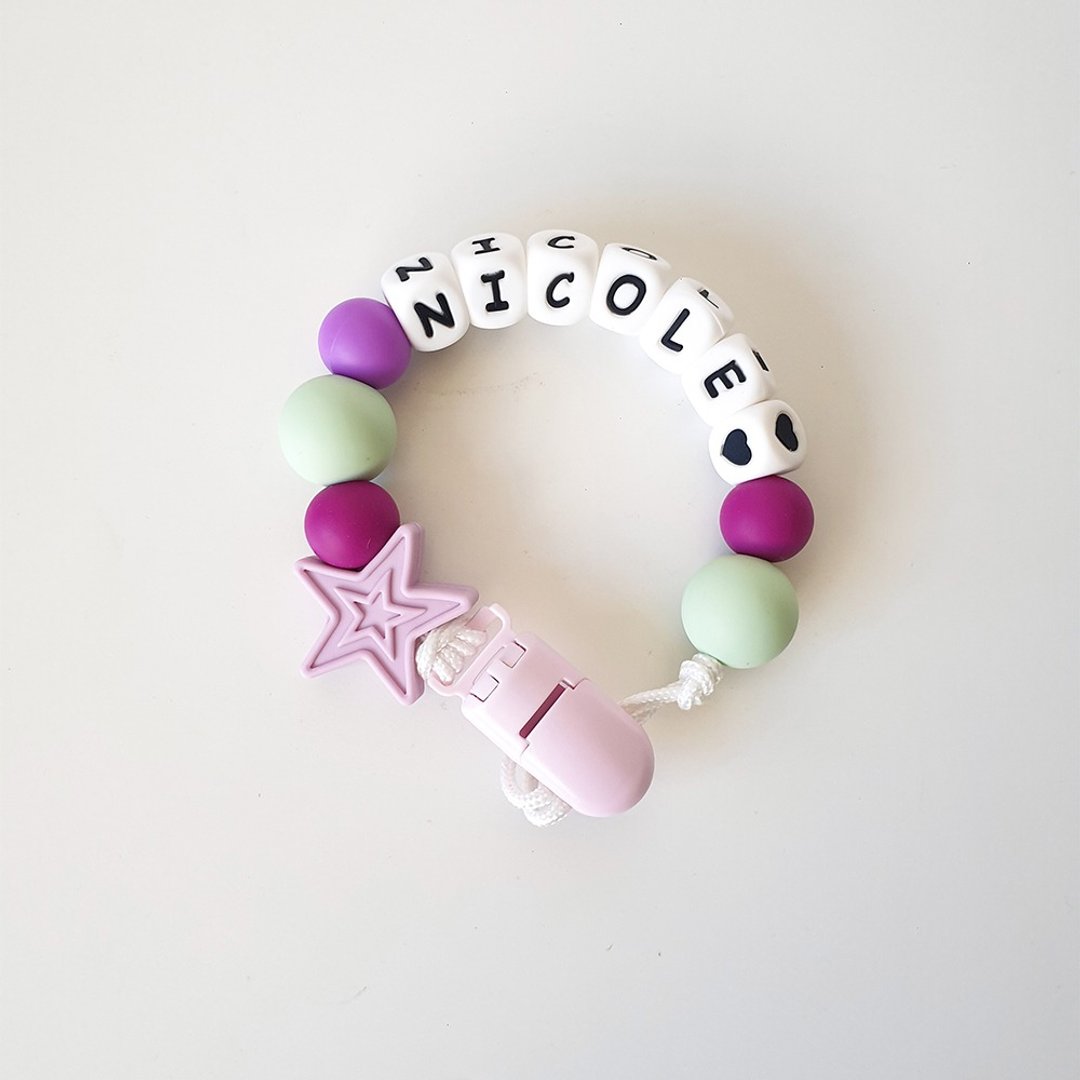 NICOLE 爱心 紫色 奶嘴链夹 / 定制化奶嘴链 可套香草奶 (27cm - 玩具/玩偶 - 其他材质 