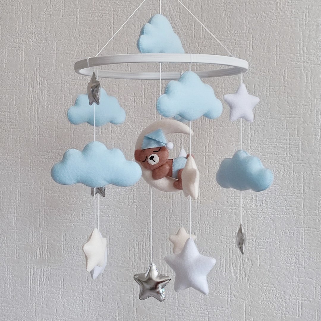 Bear baby crib mobile boy, Moon and stars nursery decor, baby shower gift - 玩具/玩偶 - 环保材料 蓝色