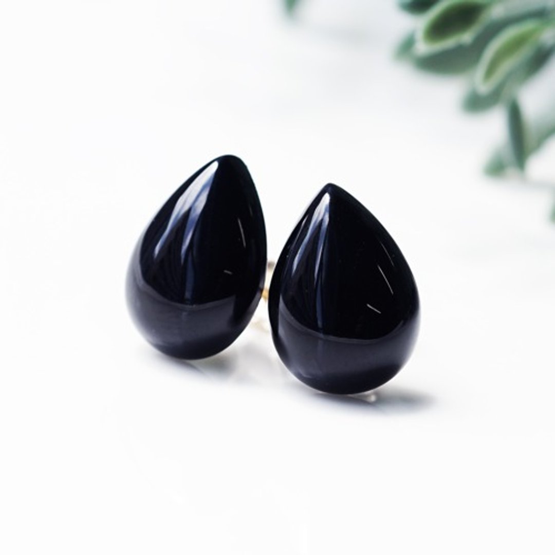 Black Onyx 14mm Pear Shape Cabochon Earrings Mary - 耳环/耳夹 - 宝石 黑色