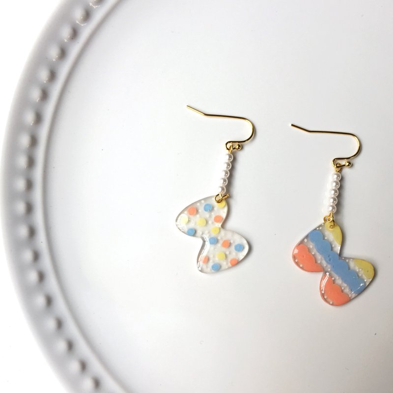 珍珠小领结夹式/针式耳环 - 耳环/耳夹 - 树脂 透明