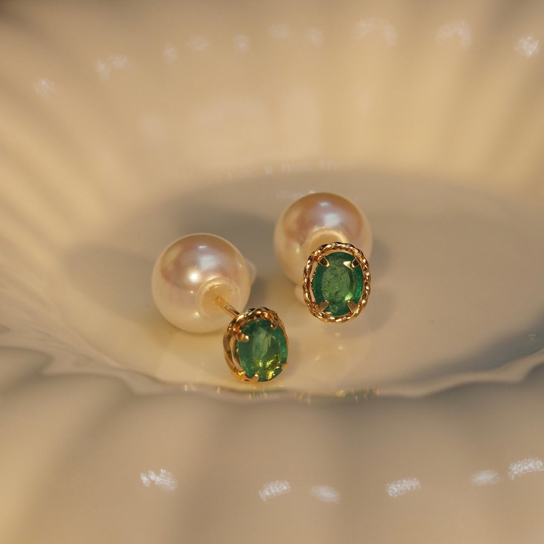 18K金Akoya 珍珠搭配祖母绿椭圆形耳环(双向) 18K Akoya Pearl - 耳环/耳夹 - 贵金属 