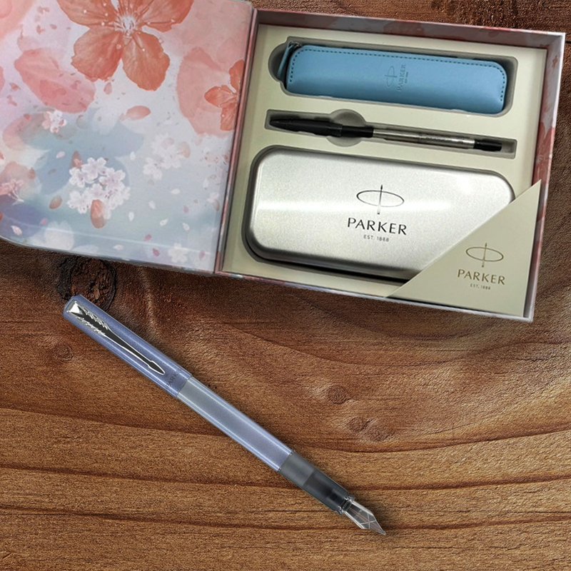 PARKER 派克 威雅XL系列 限量樱花系列钢笔/钢珠笔双用皮套礼盒组 - 钢笔 - 其他金属 蓝色