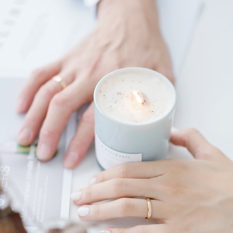 DOLCE 清新花香调-AROMA CANDLE香氛蜡烛195g - 蜡烛/烛台 - 蜡 透明