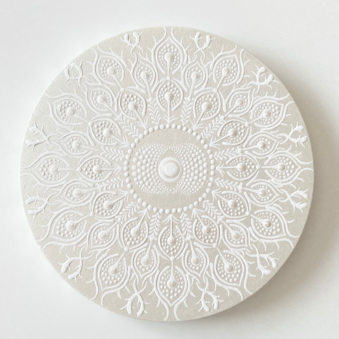 dotmandala vesicipysis peacock feathers sacredgeometry  all white 25cm - 海报/装饰画/版画 - 棉 白色