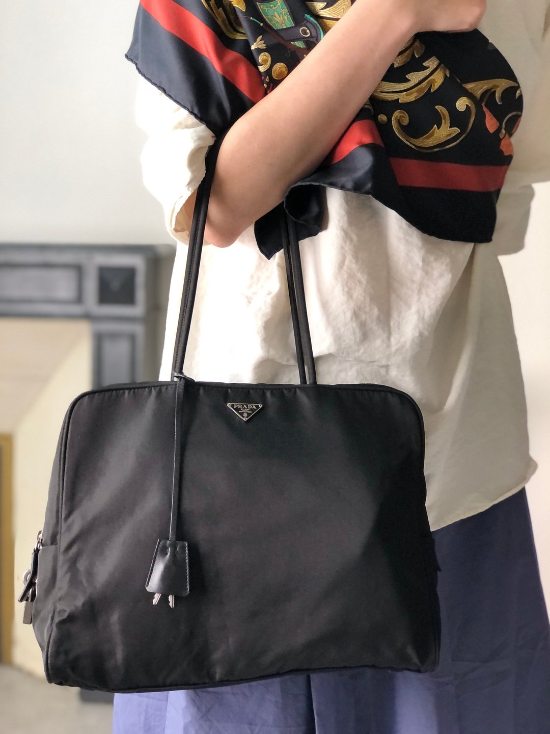 【日本直送 名牌古着包】PRADA 普拉达 托特包 黑色 锁头 尼龙 vintage 古着 ggz5as - 手提包/手提袋 - 尼龙 黑色