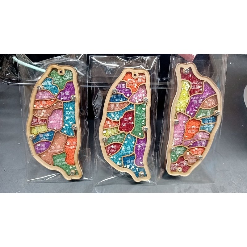台湾特色吸铁  星砂磁铁 县市分明 彩色磁铁 - 冰箱贴/磁贴 - 其他材质 多色