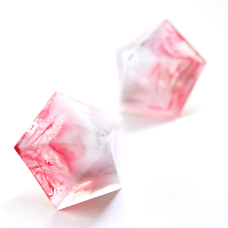 Pentagon earrings (congested) - 耳环/耳夹 - 树脂 红色