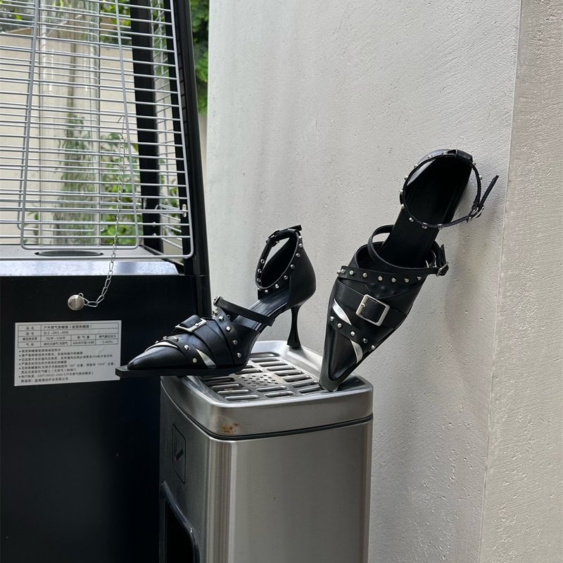 I'm cookie原创小众高级感铆钉朋克高跟凉鞋 时尚辣妹拼色高跟鞋 - 高跟鞋 - 其他材质 