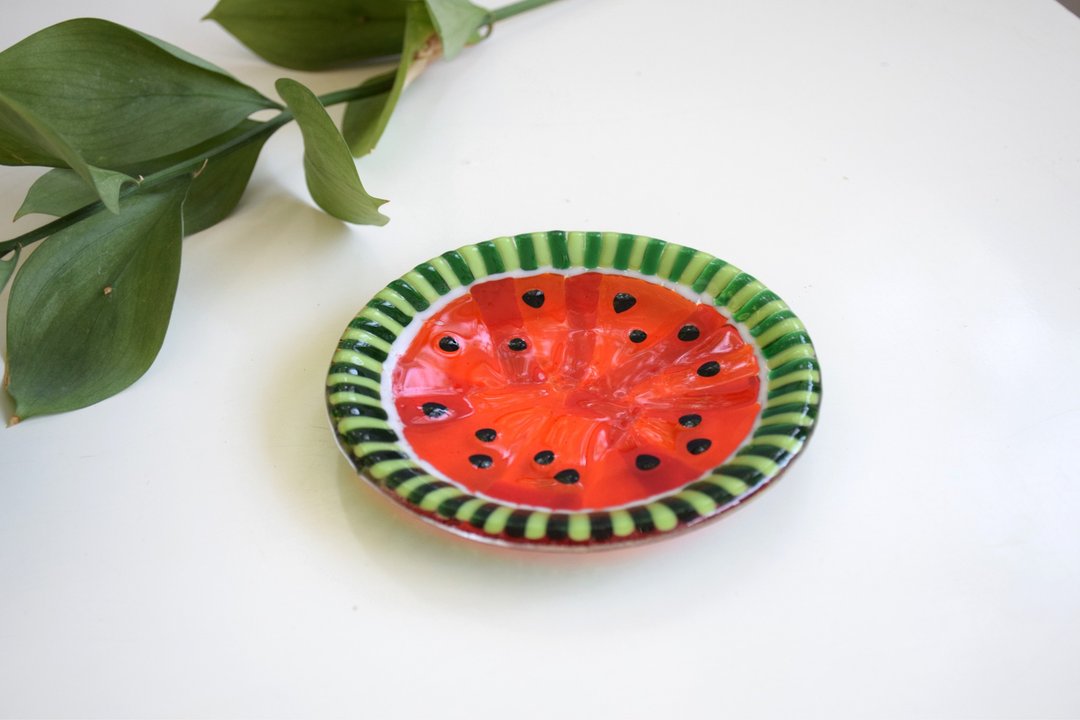 Watermelon dessert plates - Fused glass candy dish with watermelon - Fused glass - 浅碟/小碟子 - 玻璃 红色