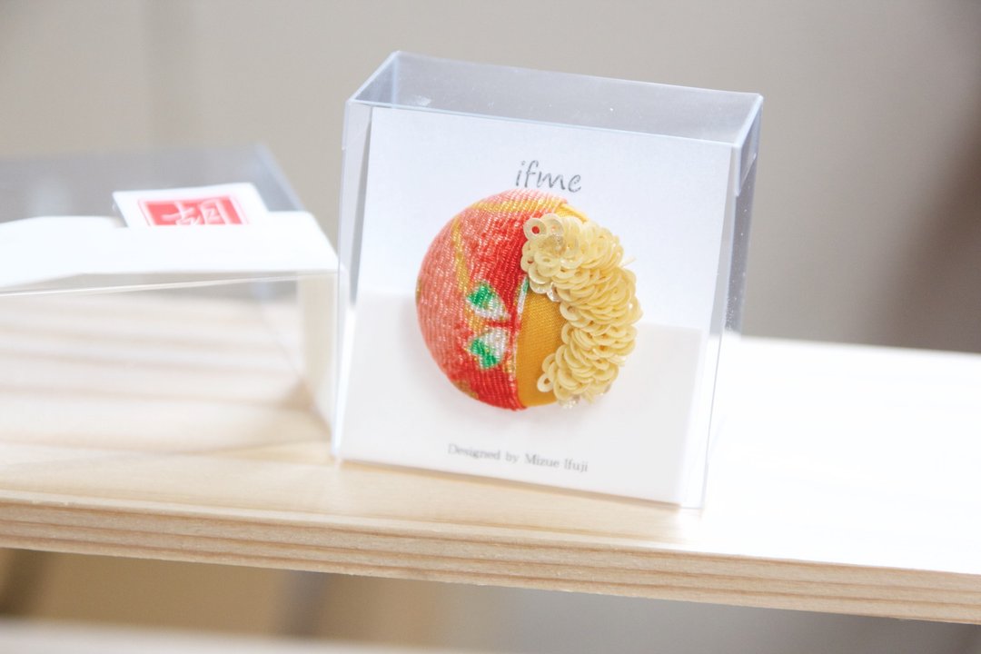 kurumi  brooch - 胸针 - 其他材质 多色
