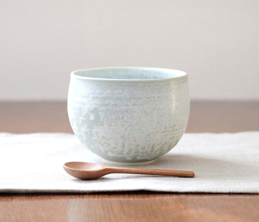 Only hot water with white crystalline glaze For café au lait, soup, etc. 2 - 碗 - 陶 白色