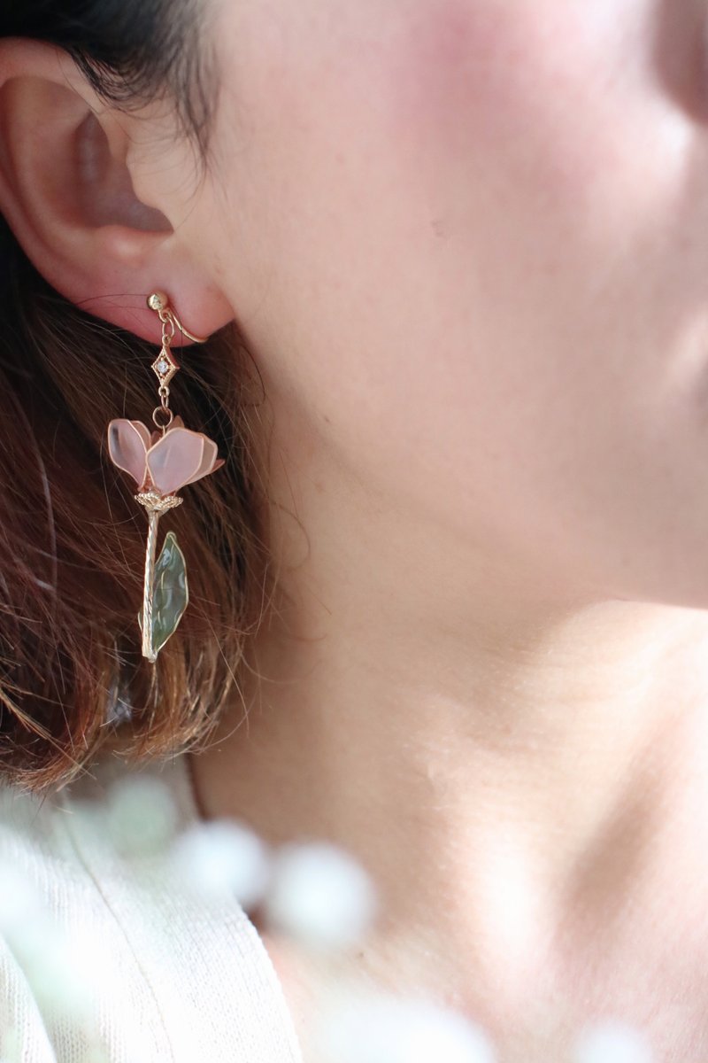 蔷薇与王子 耳针/耳夹可 - 耳环/耳夹 - 其他材质 粉红色