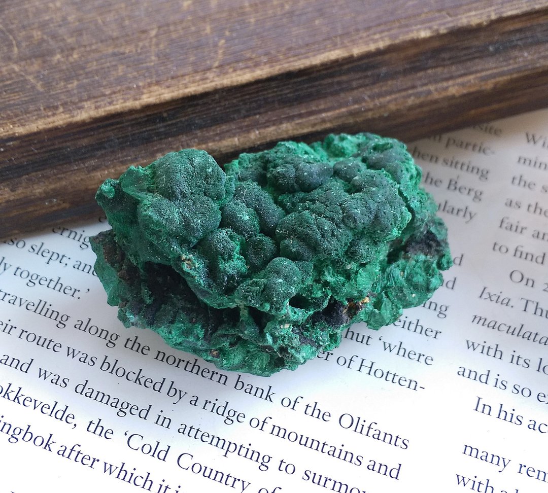 Malachite  刚果产地 丝绒 孔雀石 天然矿石 原矿 - 摆饰 - 其他材质 