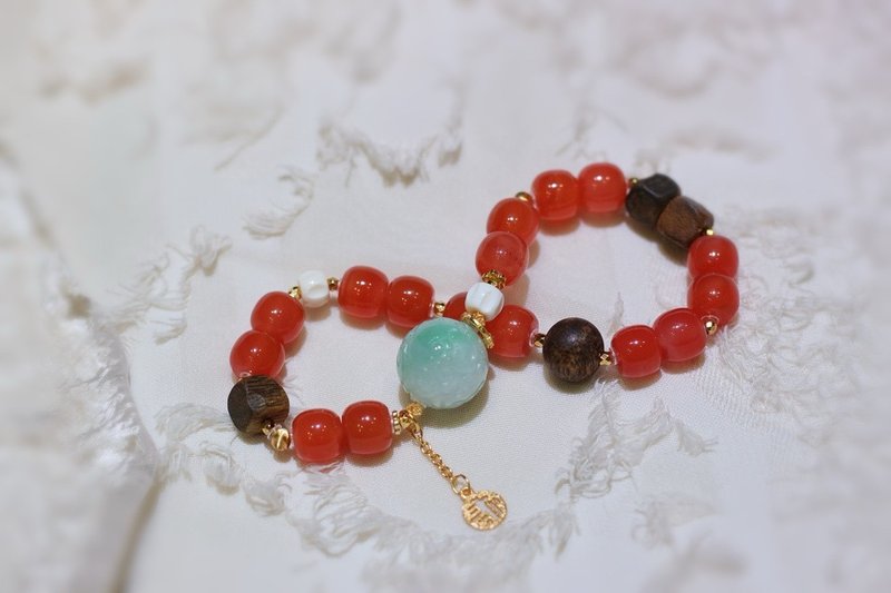 天然川料南红手链樱桃红老型珠南红手链搭配翡翠转运珠沉香新中式 - 手链/手环 - 玉石 