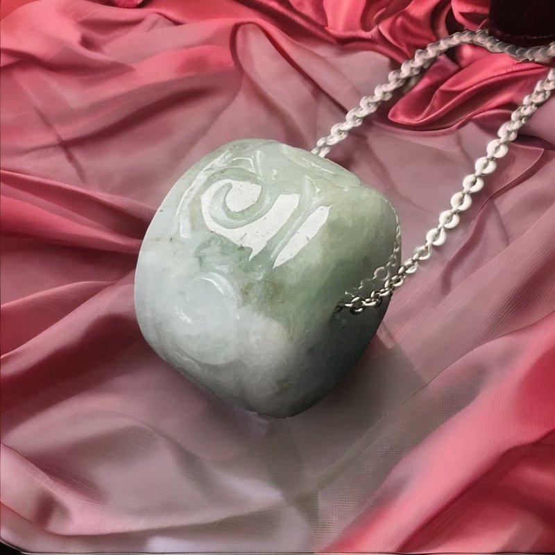 【万事亨通】冰飘绿翡翠雕花路路通项链| 天然缅甸翡翠A货 | 送礼 - 吊饰 - 玉石 绿色